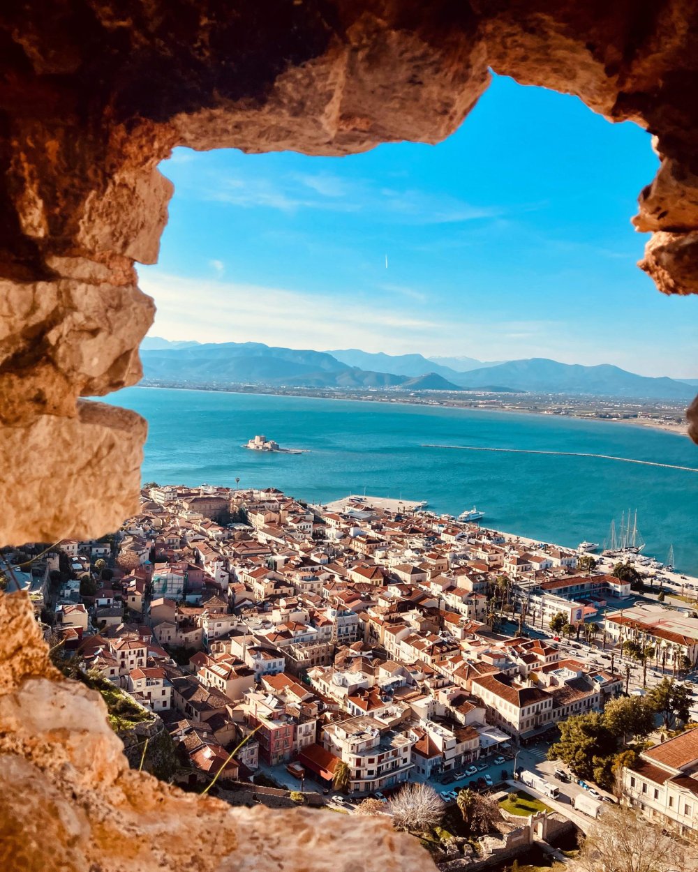 About Us Welcome to Zakros Hotel, Zakros Beach Hotel & Zakros Narada Hotel your perfect retreat in Tolo, Nafplio!